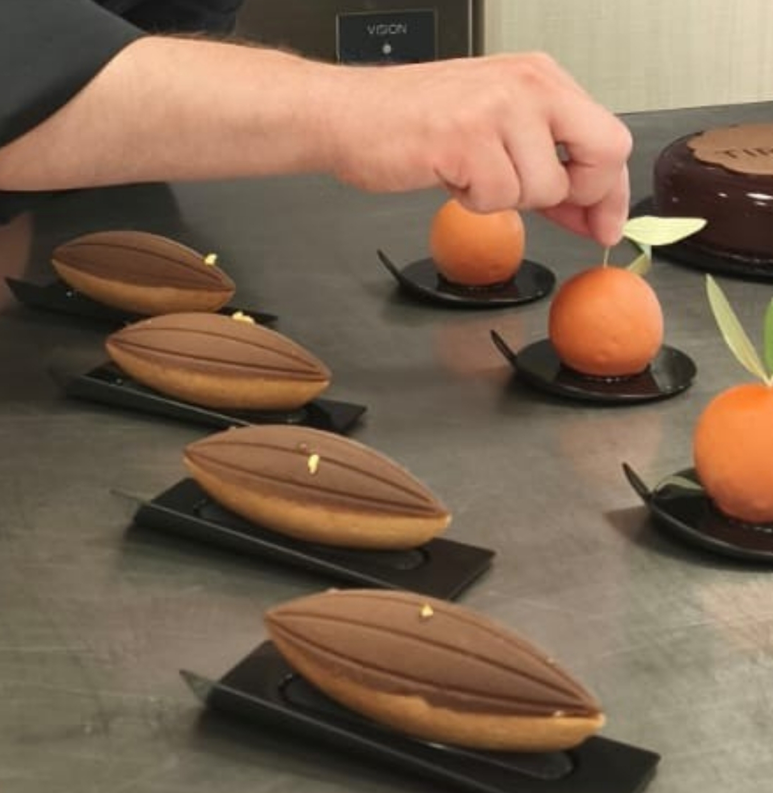 <strong>DLA PROFESJONALISTÓW</strong>, KTÓRZY SZUKAJĄ INSPIRACJI I OCZEKUJĄ KONKRETÓW.<br>KAŻDEGO DNIA.